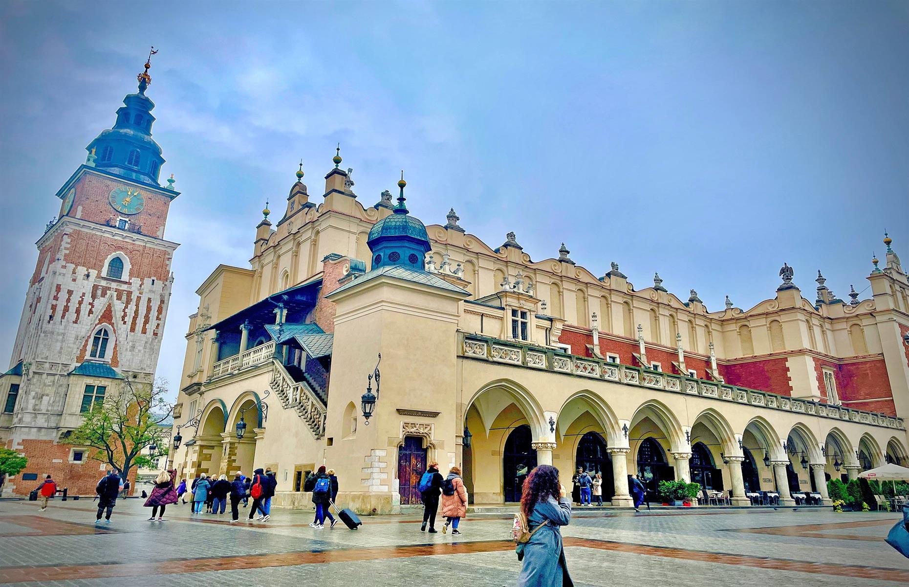 Give La Grand Place in Brussels a miss and go to Krakow’s Rynek Głowny